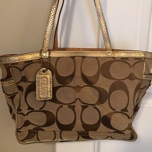 Coach purse
